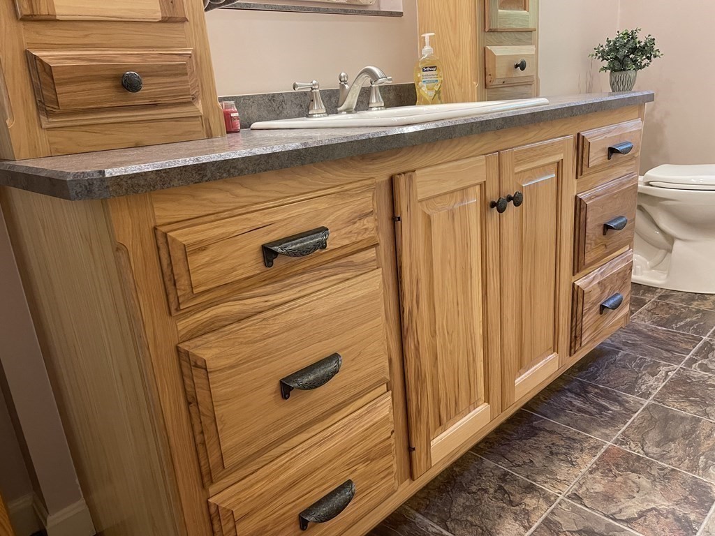 613 Mendon Road Northbridge, MA 01534 - Photo 26 of 42 Gallery Image 26