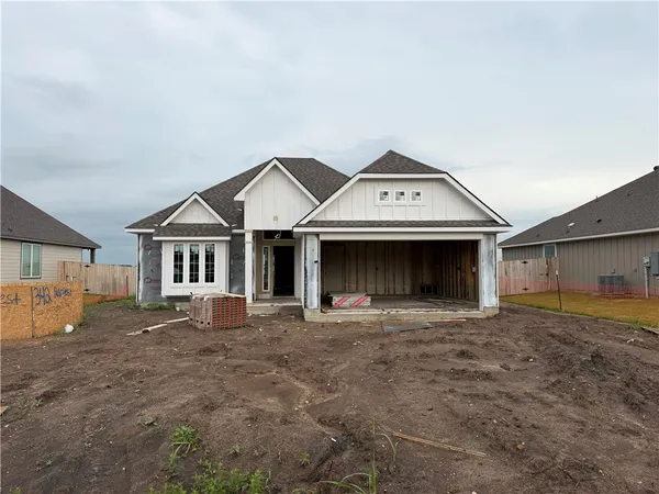 $289,900 | 342 Harvest Lk Drive, Snook, TX 77879