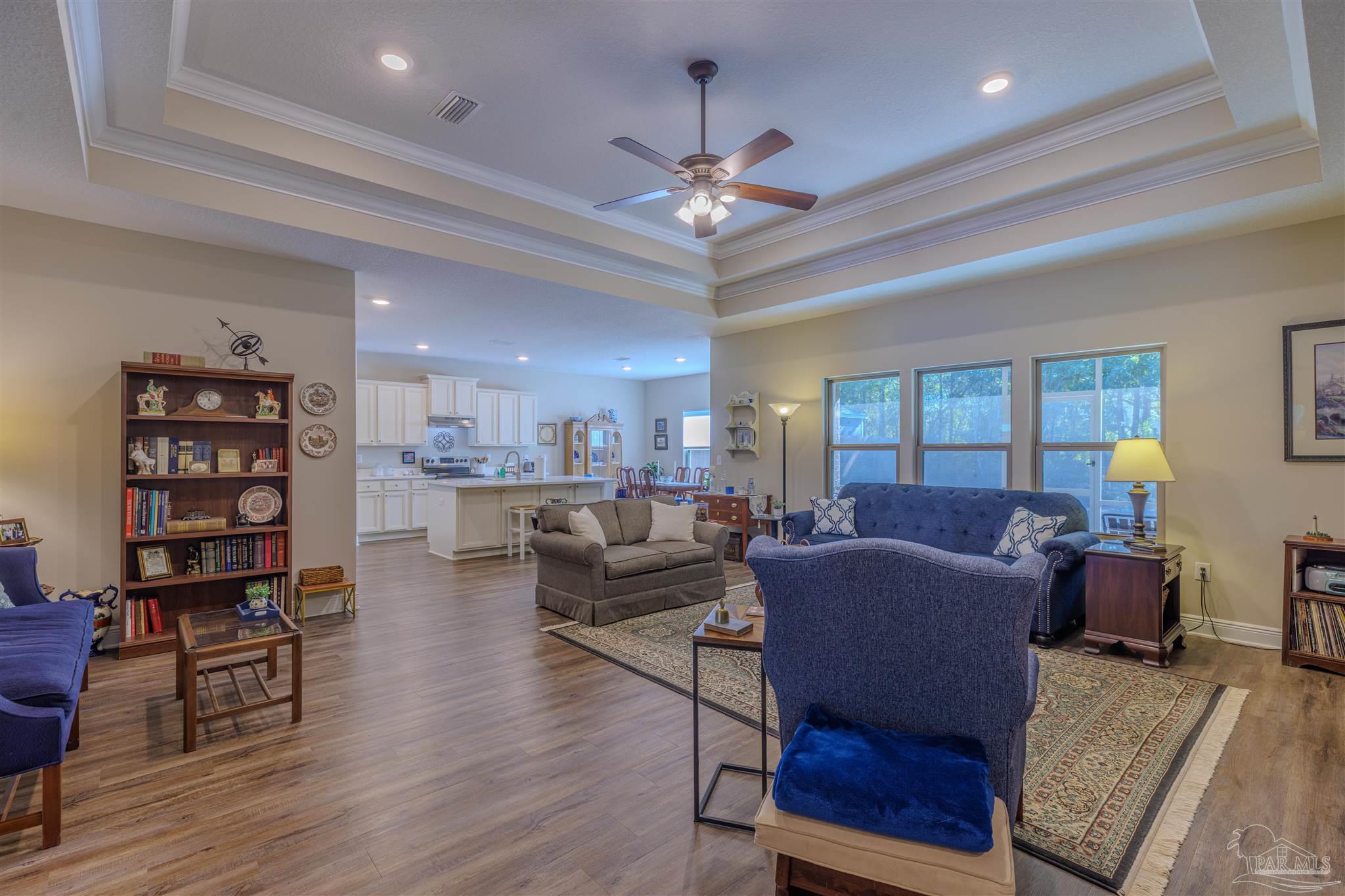 7636 Burnside Loop Pensacola, FL 32526 - Photo 9 of 40