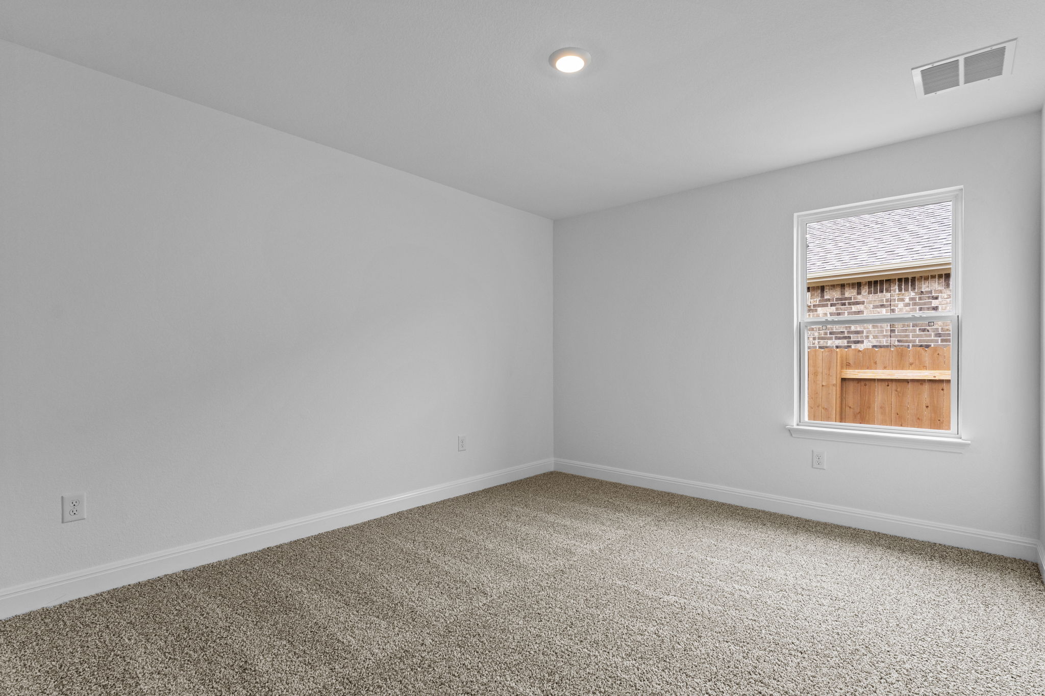 273 Rivers Edge Drive Georgetown, TX 78628 - Photo 9 of 34
