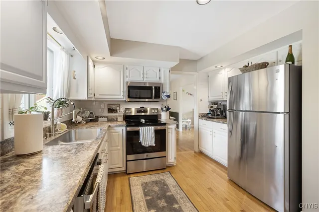 $400,000 | 7324 Spring Mountain Drive, Manlius, NY 13057