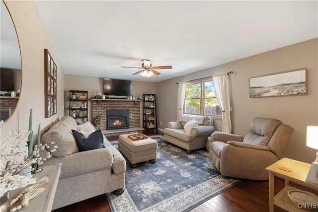 $400,000 | 7324 Spring Mountain Drive, Manlius, NY 13057