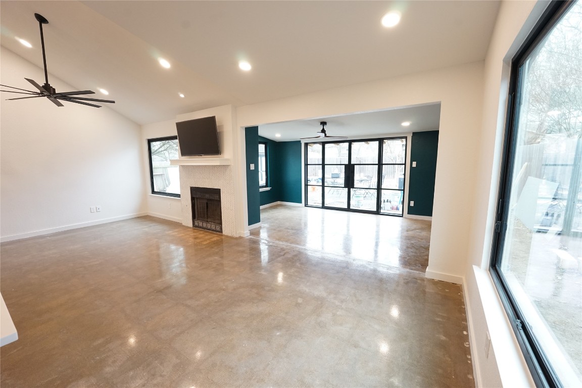 8006 Tiffany Drive Austin, TX 78749 - Photo 19 of 22 a view of a livingroom with a fireplace