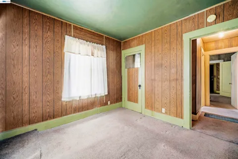 $299,000 | 10737 Pearmain Street, Oakland, CA 94603