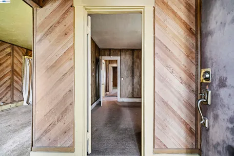 $299,000 | 10737 Pearmain Street, Oakland, CA 94603