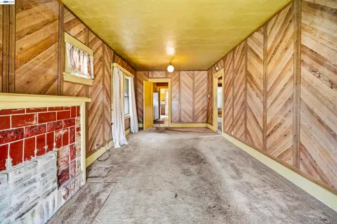 $299,000 | 10737 Pearmain Street, Oakland, CA 94603