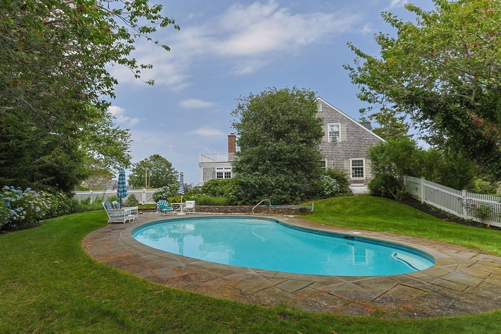 95 Cotchpinicut Road North Chatham, MA 02650 - Photo 9 of 34