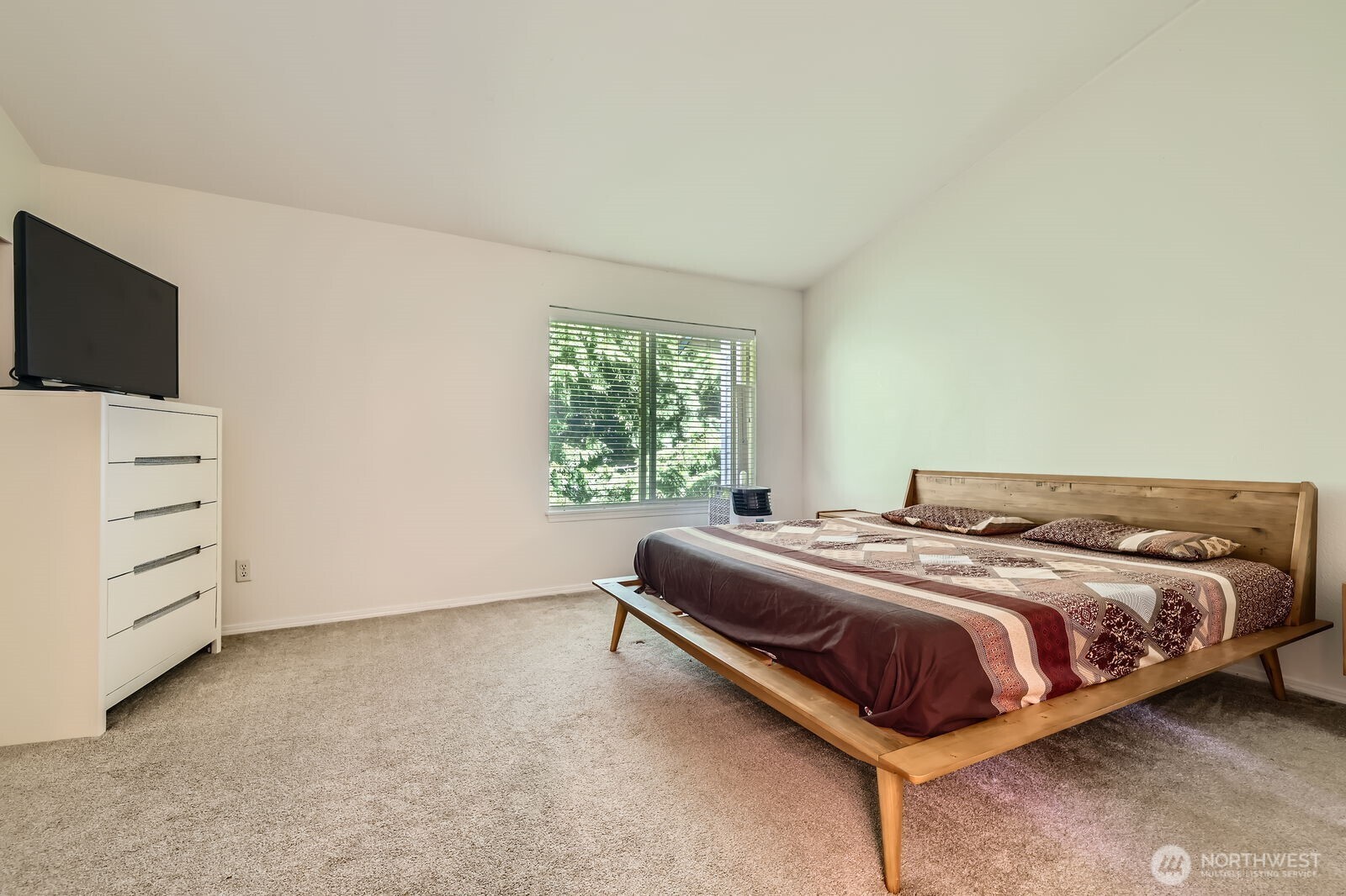 1131 115th Street Southwest, Unit J3 Everett, WA 98204 - Photo 6 of 11