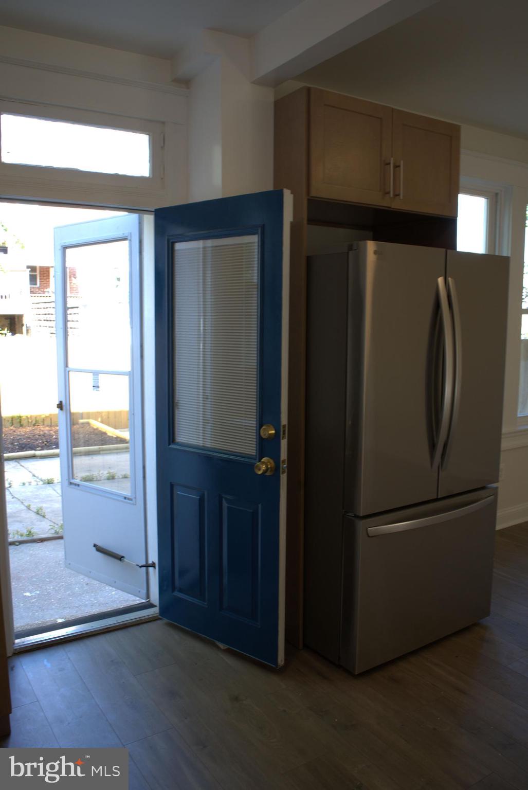 117 South Wickham Road Baltimore, MD 21229 - Photo 30 of 121 Kitchen9