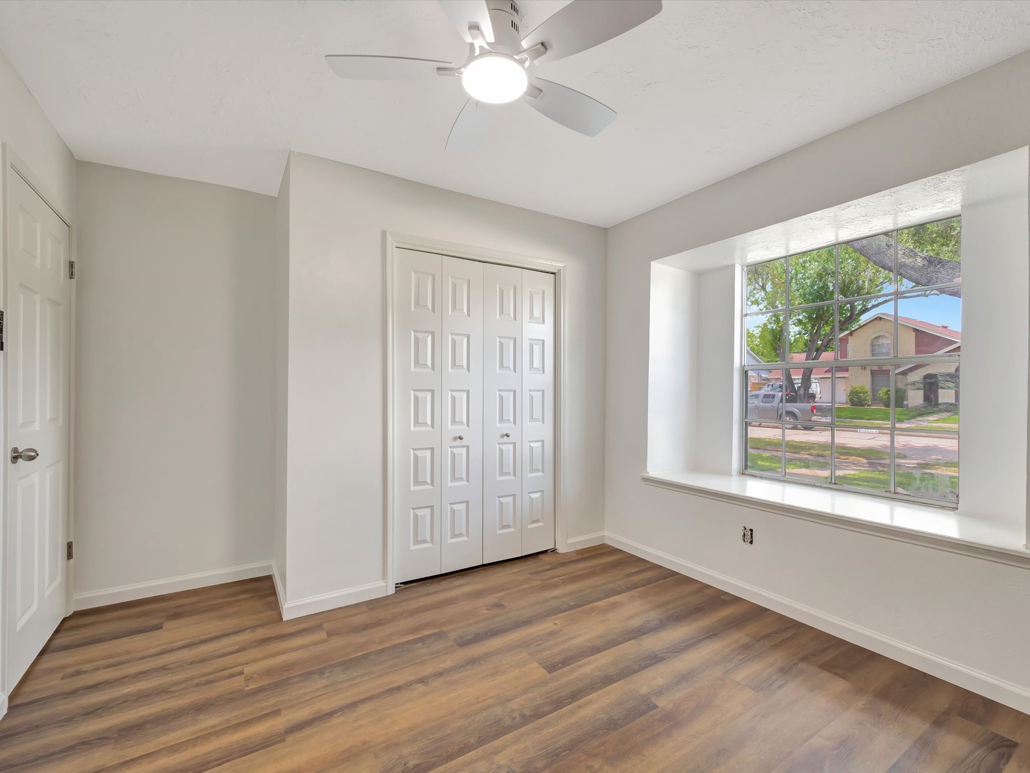 10340 Rocky Hollow Road La Porte, TX 77571 - Photo 22 of 38 4th bedroom/study