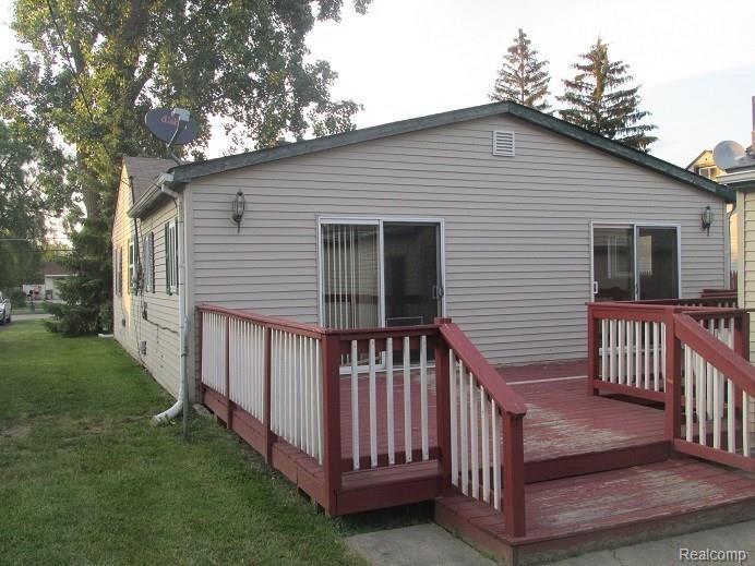 2270 Lindell Road Sterling Heights, MI 48310 - Photo 32 of 35
