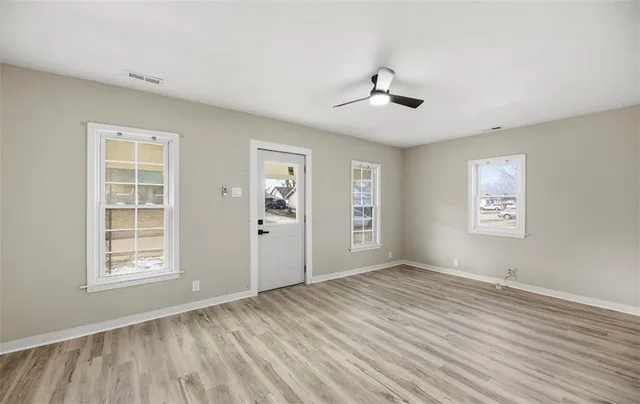 $172,500 | 733 South Pecan Street, Ottawa, KS 66067