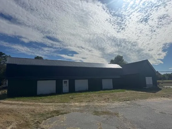 $499,000 | 2979 Hudson Road, Hudson, ME 04449