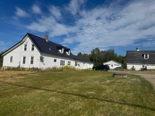 $579,000 | 2979 Hudson Road, Hudson, ME 04449