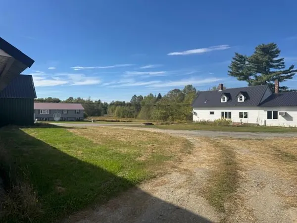 $499,000 | 2979 Hudson Road, Hudson, ME 04449