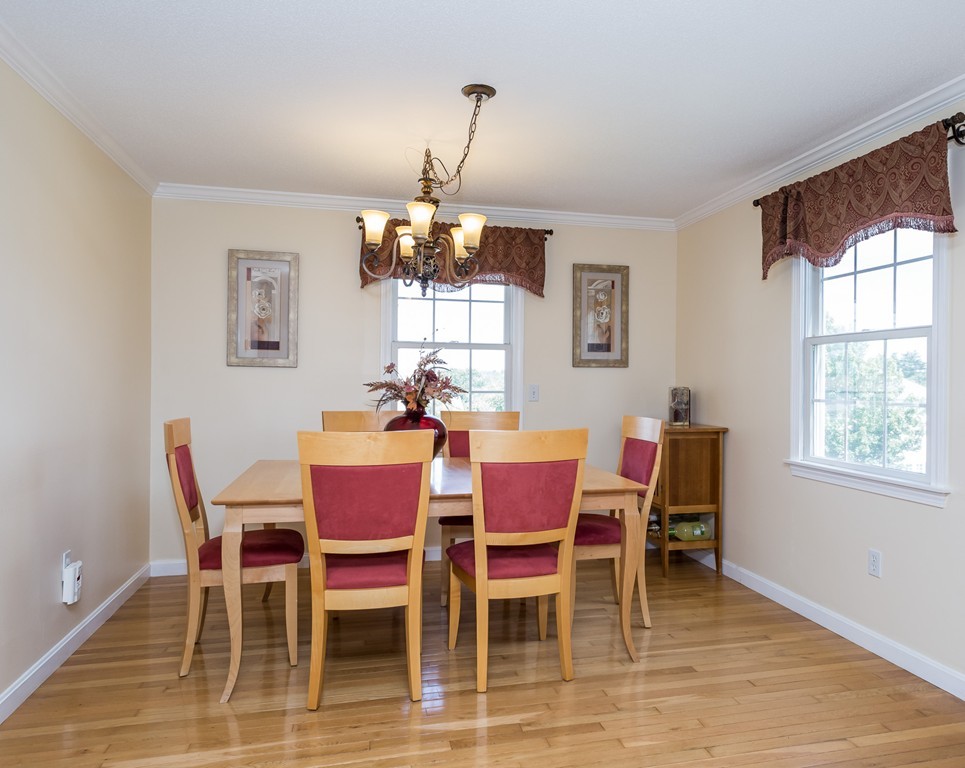 35 Flower Street Springfield, MA 01118 - Photo 6 of 30