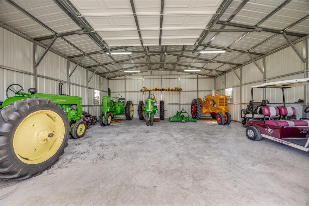 1400 Sears Road Bells, TX 75414 - Photo 6 of 38