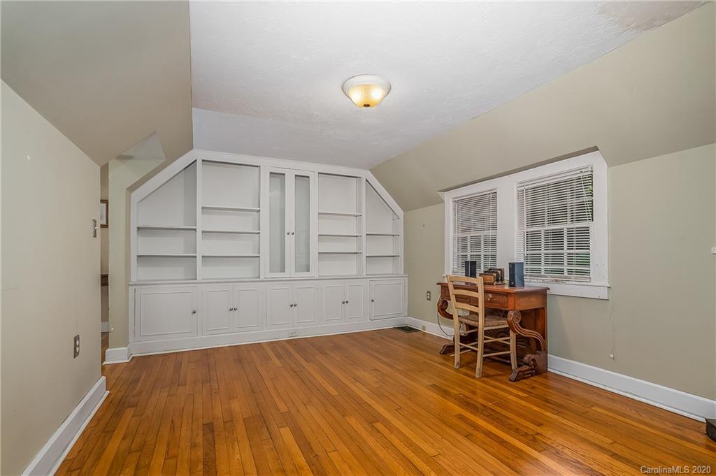120 Long Branch Lane Tryon, NC 28782 - Photo 29 of 40 Gallery Image 29