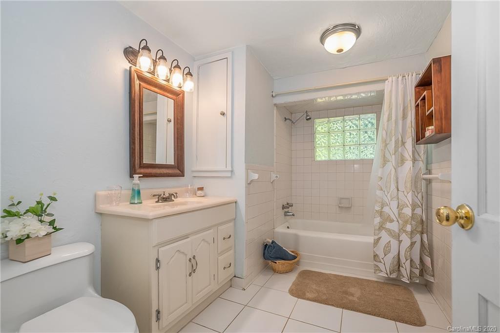 120 Long Branch Lane Tryon, NC 28782 - Photo 32 of 40 Gallery Image 32