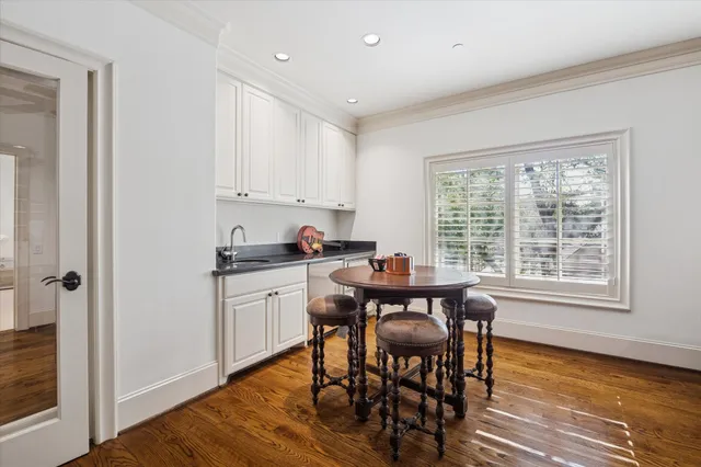 $4,950,000 | 7 Leisure Lane, Bunker Hill Village, TX 77024