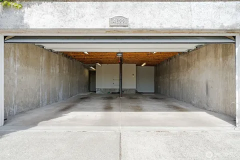 $2,375,000 | 4622 57th Avenue Southwest, Seattle, WA 98116