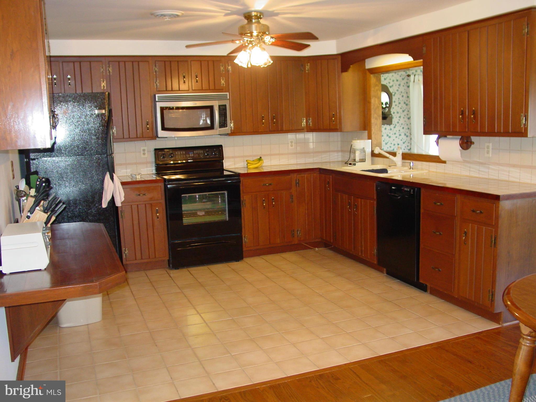 1850 Deer Park Road Finksburg, MD 21048 - Photo 8 of 28 Kitchen