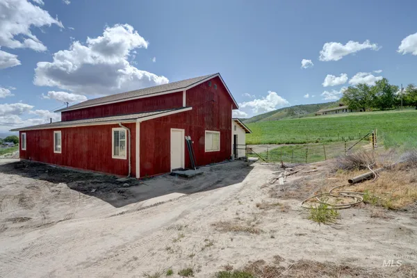 $1,100,000 | 3549 Ginny Lane, Emmett, ID 83617