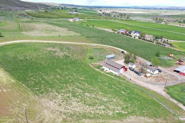 $1,100,000 | 3549 Ginny Lane, Emmett, ID 83617