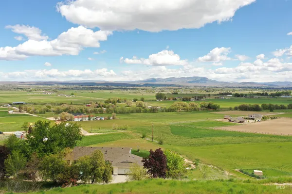 $1,100,000 | 3549 Ginny Lane, Emmett, ID 83617