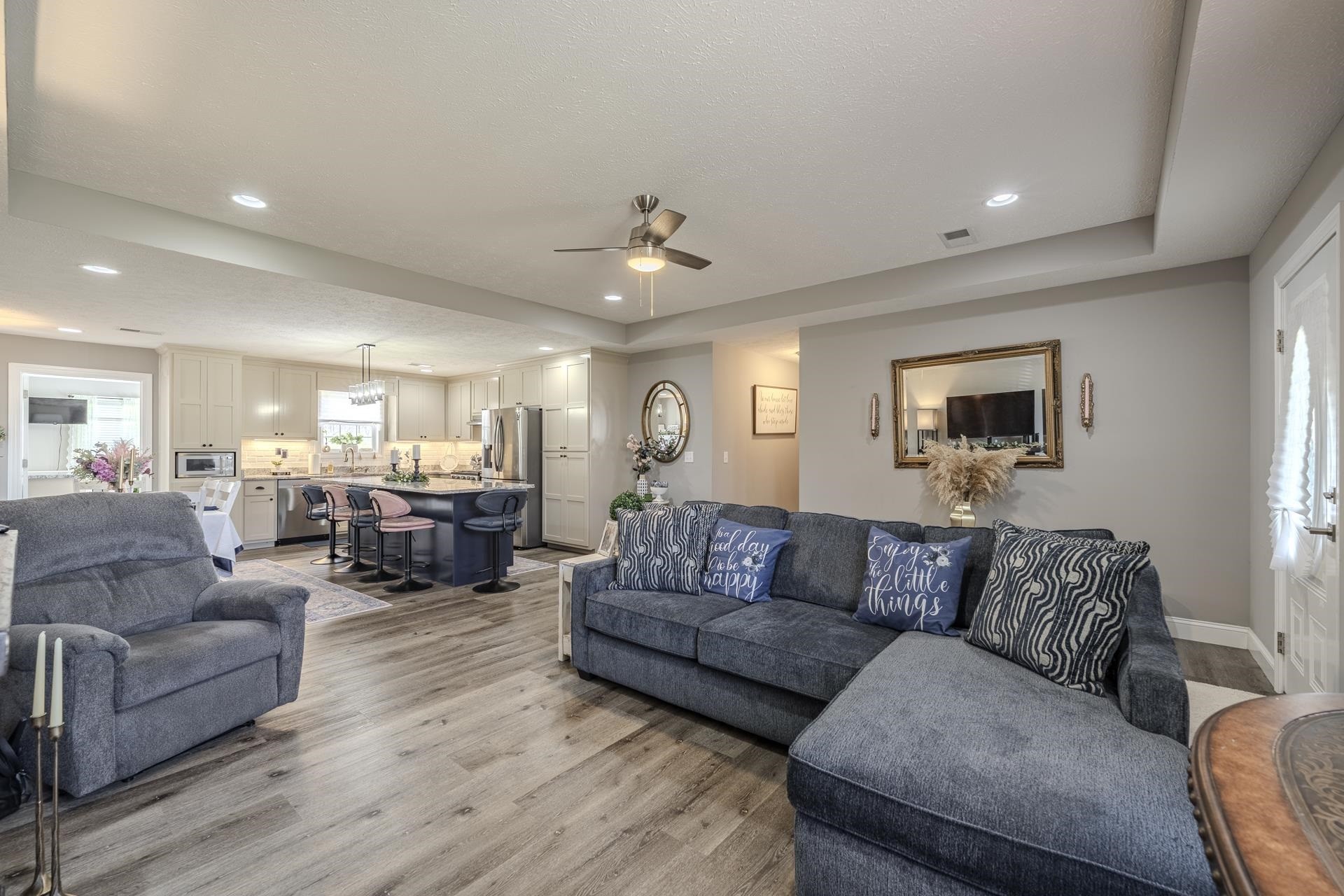 50 Perry Place Savannah, TN 38372 - Photo 13 of 38 a living room with furniture and a wooden floor