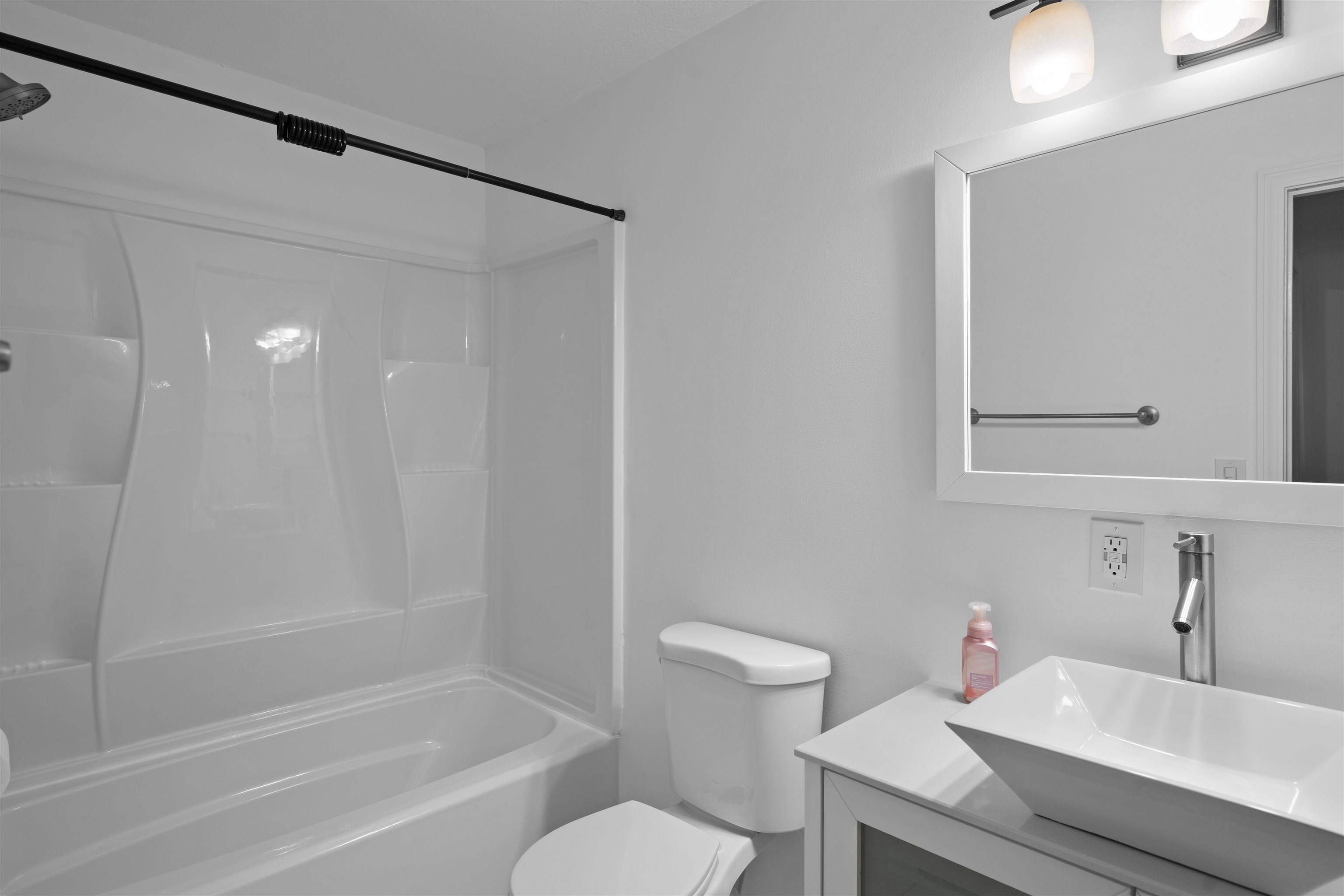 2 Bristol Court, Unit 352 Derry, NH 03038 - Photo 13 of 19