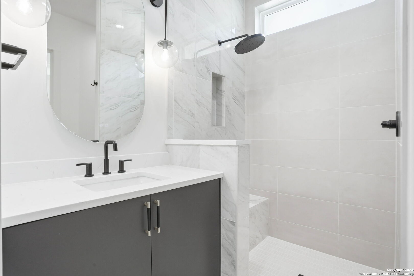 15 Wellesley Loop Shavano Park, TX 78231 - Photo 21 of 48 a bathroom with a sink a toilet and shower