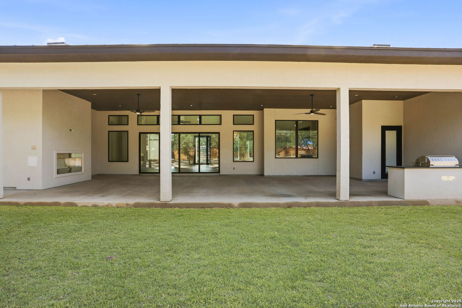 15 Wellesley Loop Shavano Park, TX 78231 - Photo 30 of 48 a view of a house with backyard