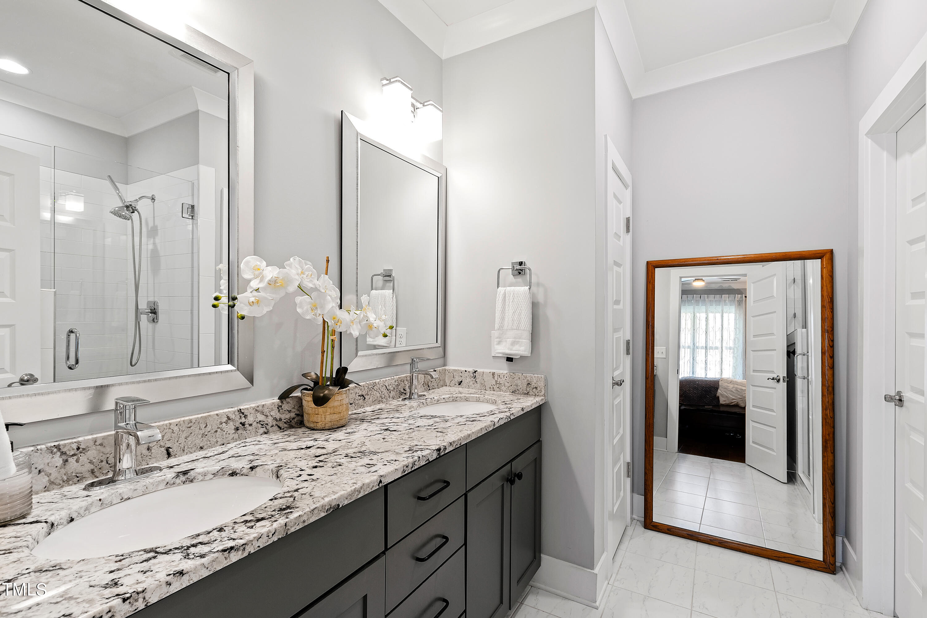 650 Watauga Street Raleigh, NC 27604 - Photo 24 of 43 bathroom 6