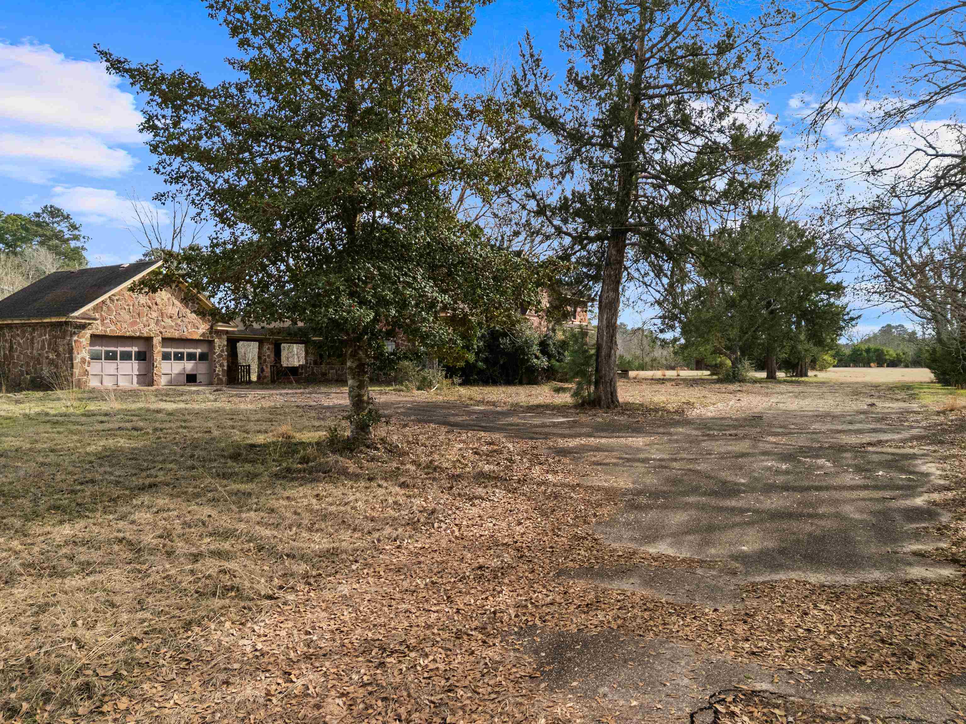 1231 Brown Road Longview, TX 75605 - Photo 14 of 50 Gallery Image 14