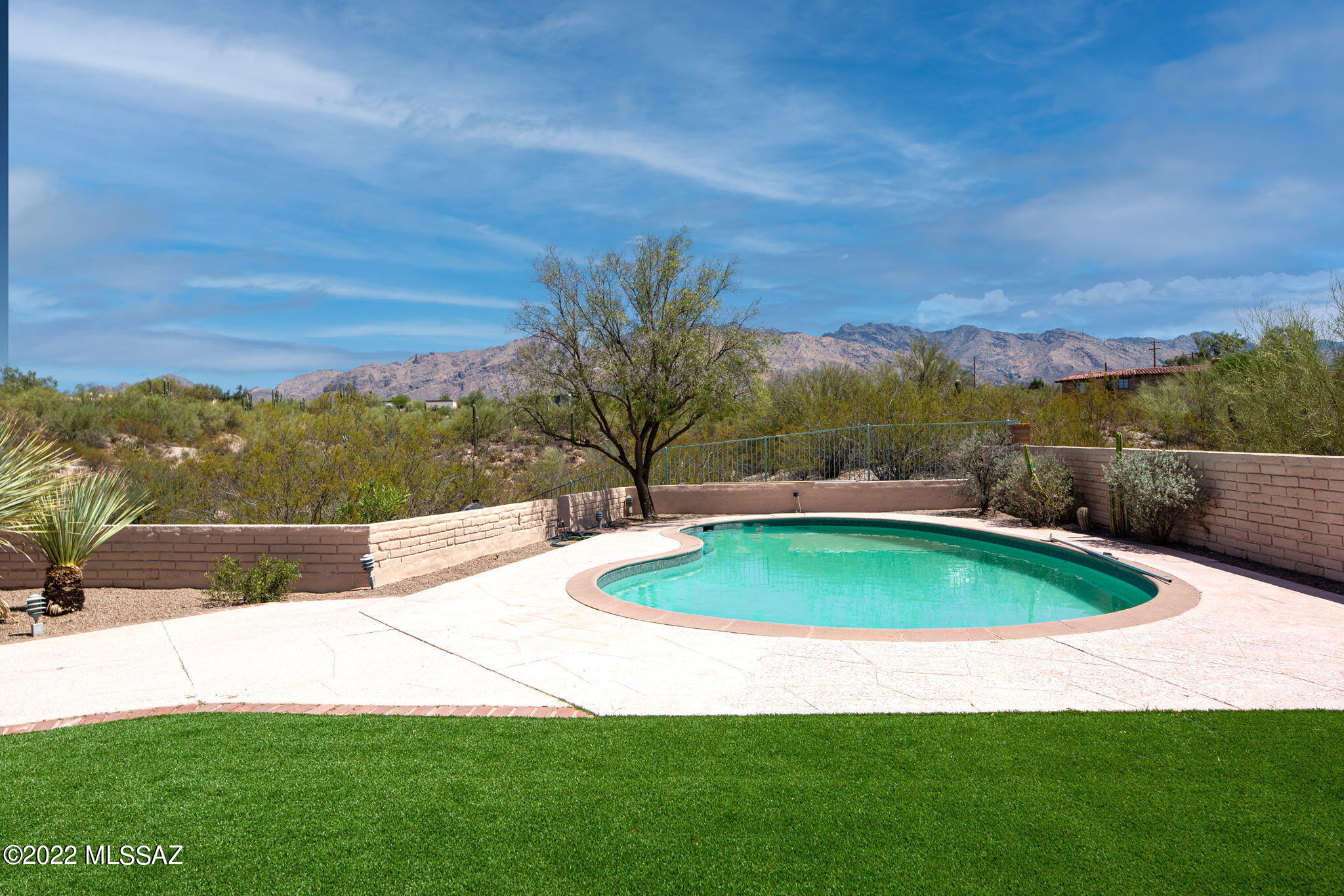 4043 North Pontatoc Road Tucson, AZ 85718 - Photo 1 of 42