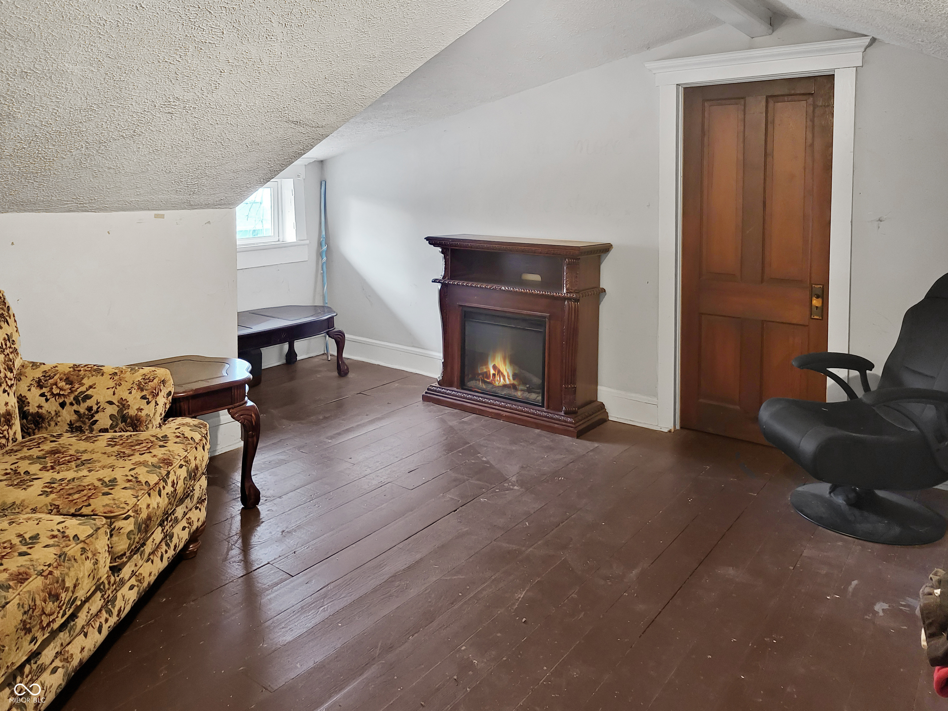 400 Southeast 2nd Street Paoli, IN 47454 - Photo 8 of 18