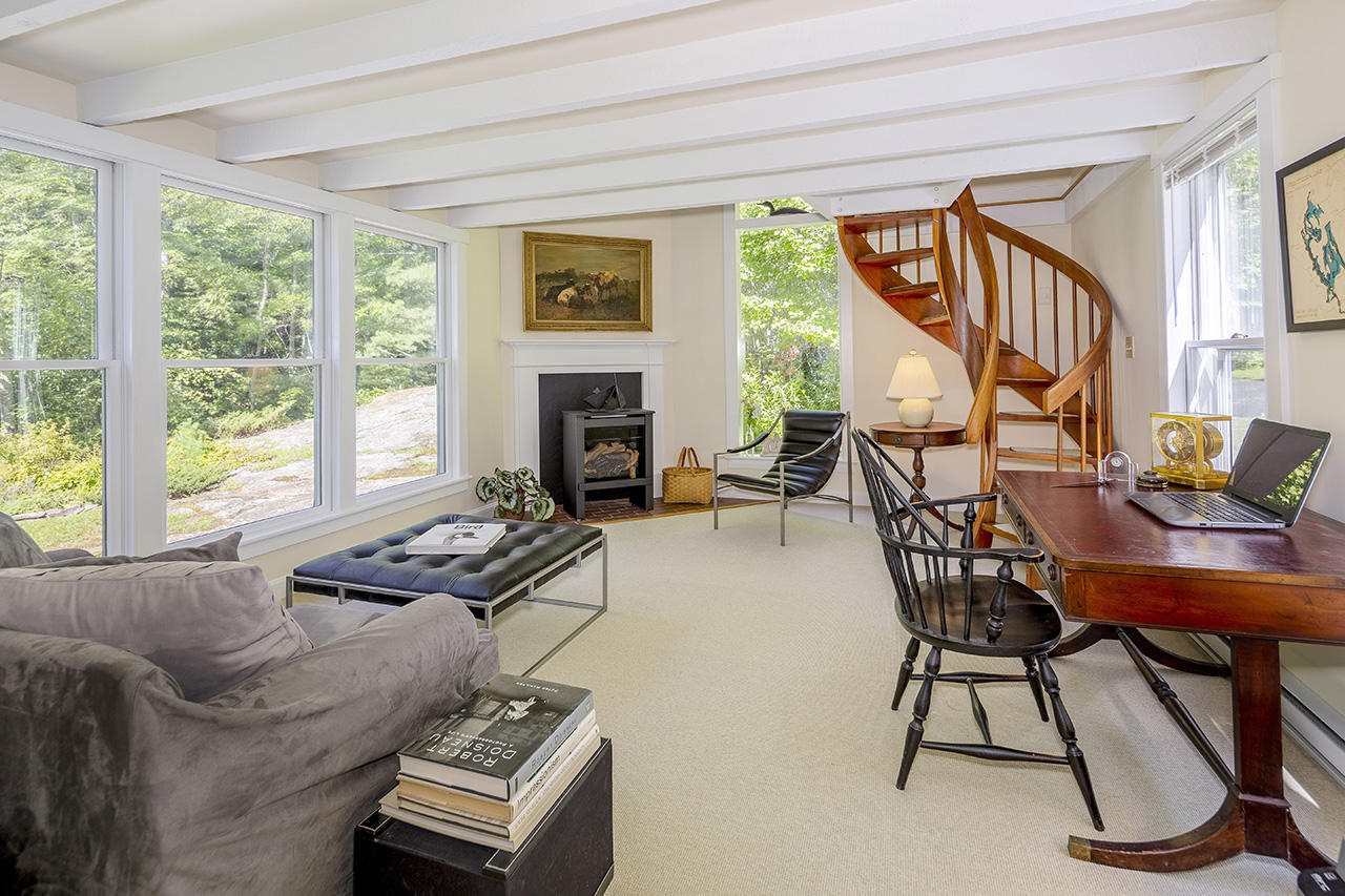 149 Molyneaux Road Camden, ME 04843 - Photo 10 of 29 ME1660_10