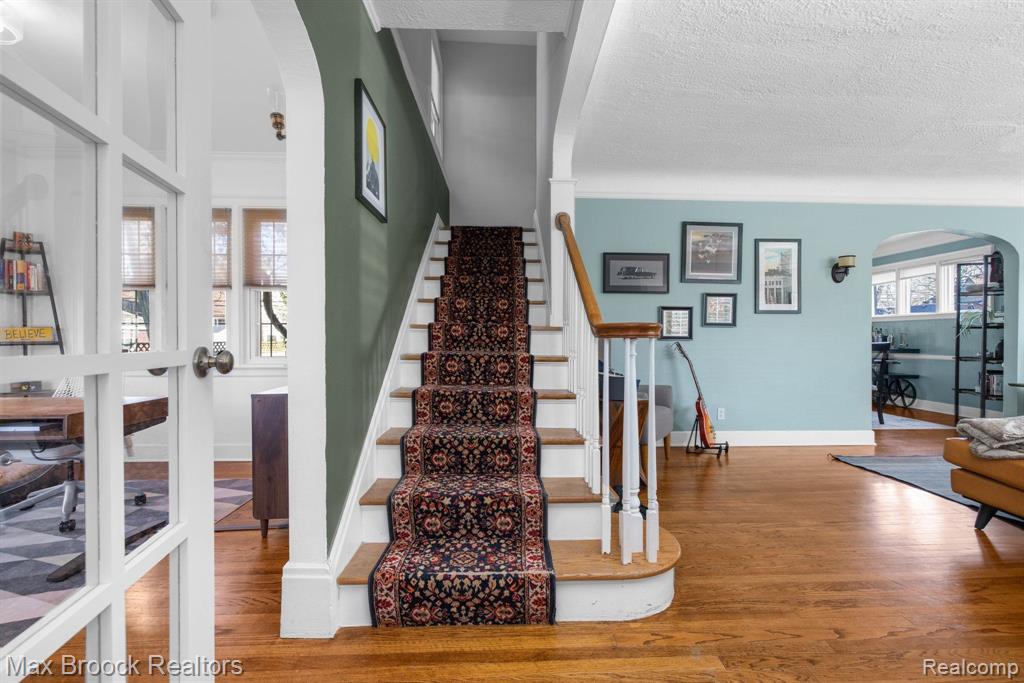 11 Amherst Road Pleasant Ridge, MI 48069 - Photo 10 of 53