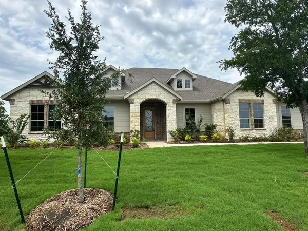 $607,200 | 410 Cobb Road, Leonard, TX 75452