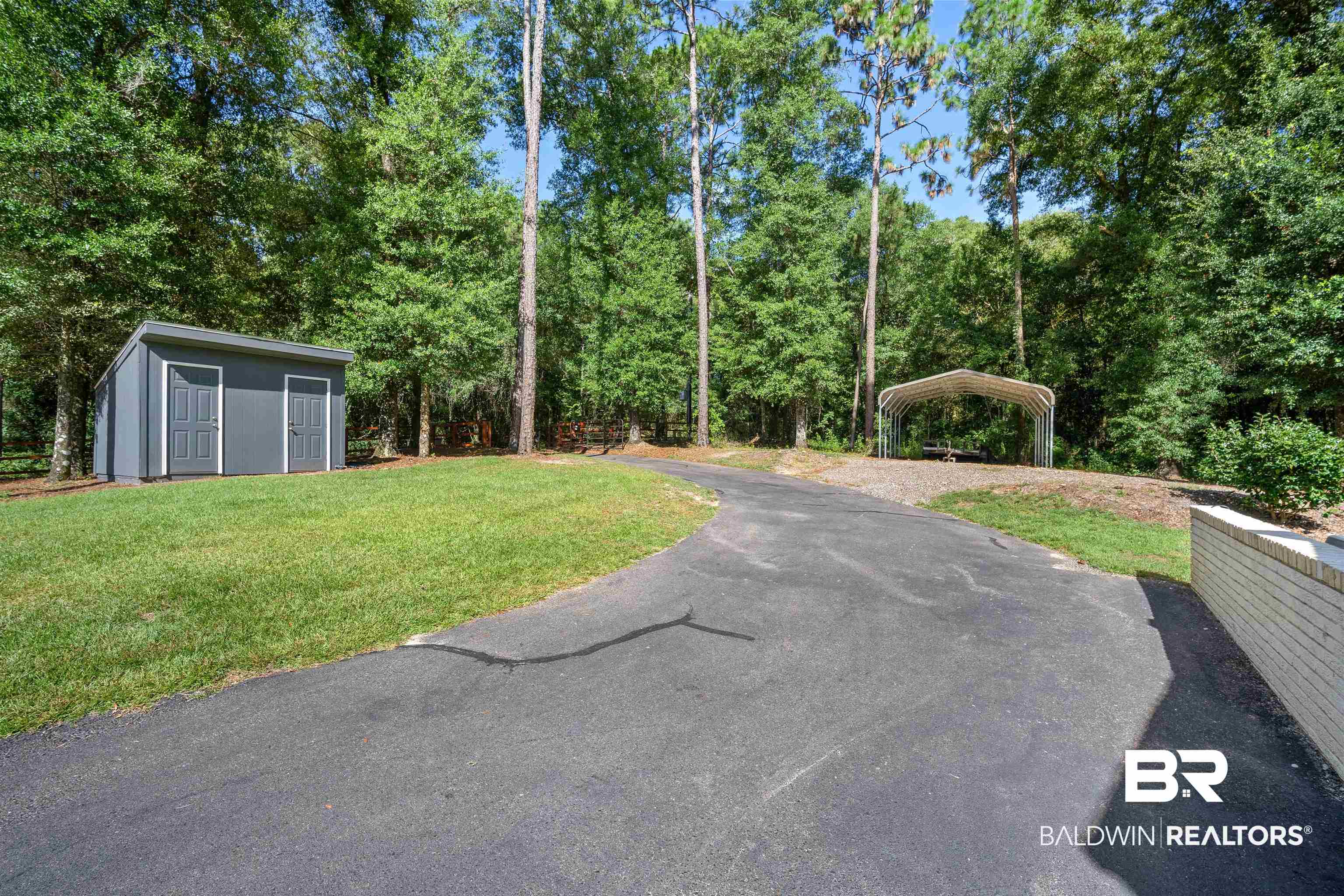 7912 Yorkhaven Road Mobile, AL 36695 - Photo 41 of 41 View of asphalt driveway