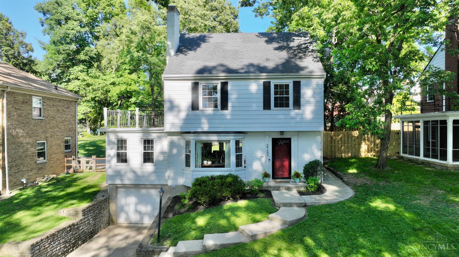 2722 Ridgewood Avenue Cincinnati, OH 45213 - Photo 1 of 53
