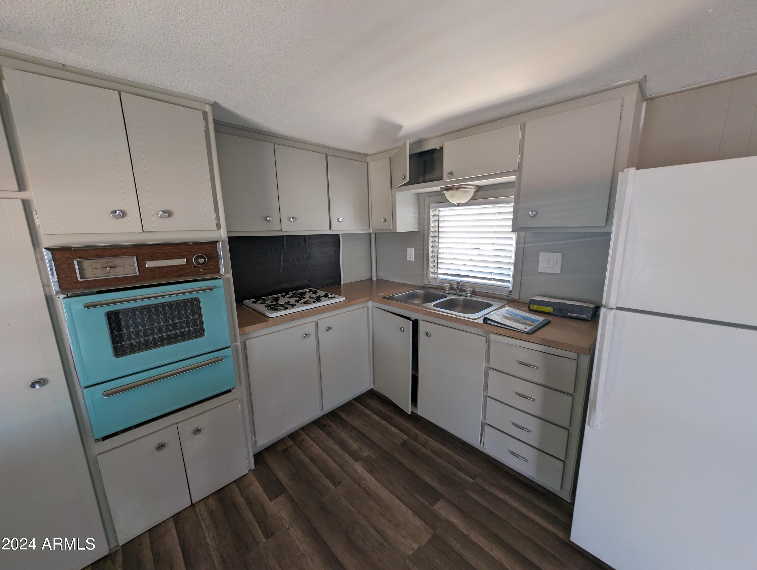 5201 West Camelback Road, Unit F127 Phoenix, AZ 85031 - Photo 11 of 28 1000002905