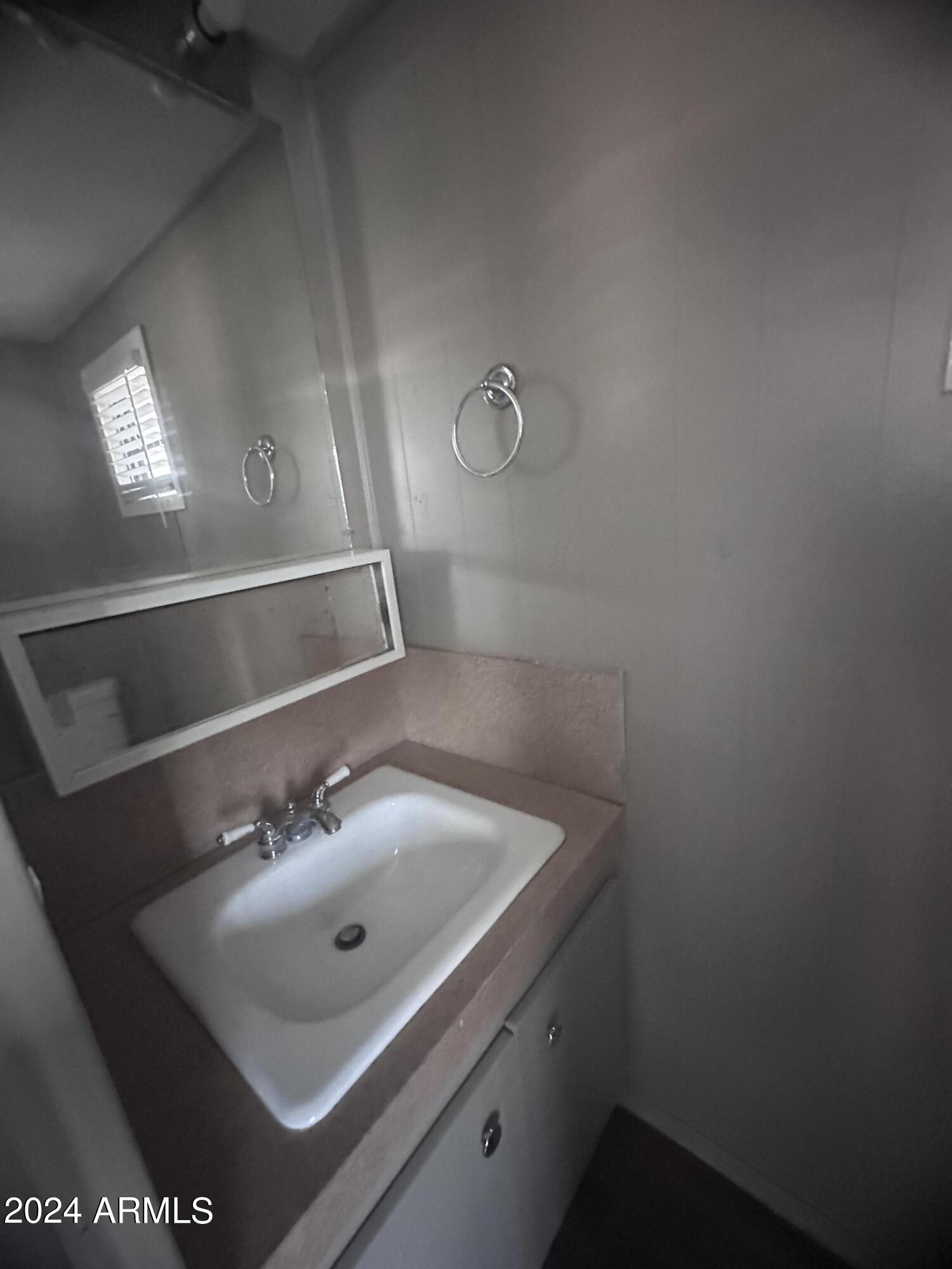 5201 West Camelback Road, Unit F127 Phoenix, AZ 85031 - Photo 20 of 28 IMG_6287