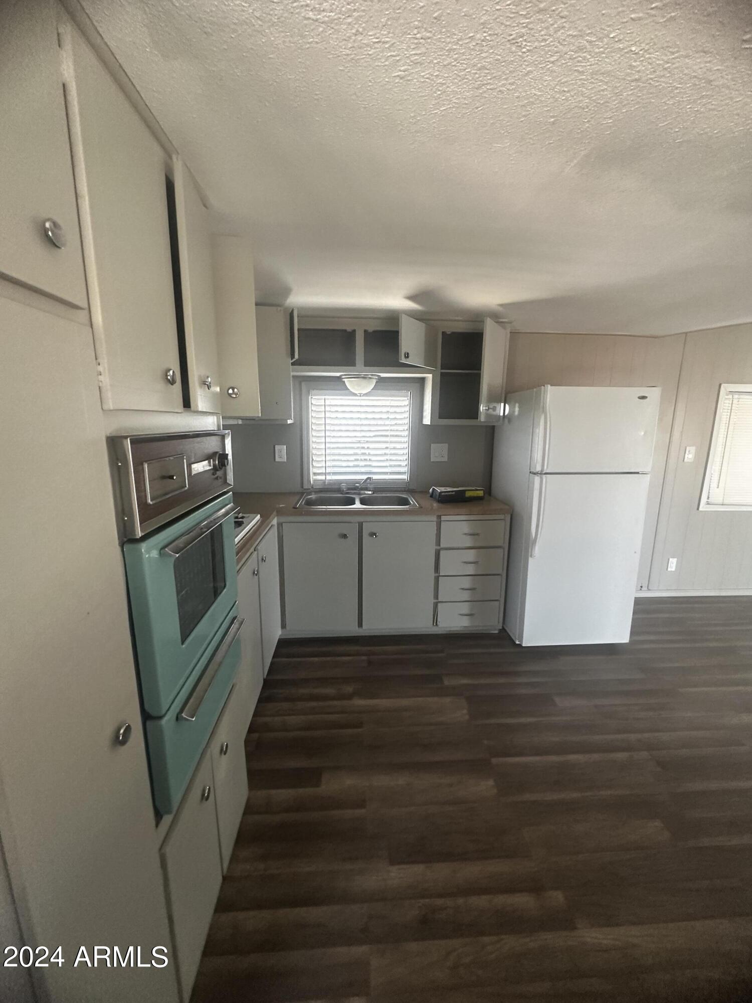 5201 West Camelback Road, Unit F127 Phoenix, AZ 85031 - Photo 10 of 28 IMG_6192