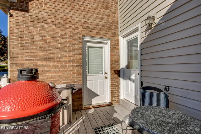 $825,000 | 130 Daleyuhski Way, Loudon, TN 37774