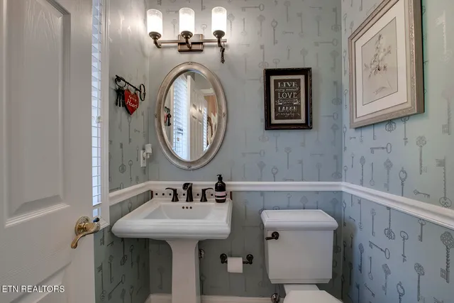 $825,000 | 130 Daleyuhski Way, Loudon, TN 37774