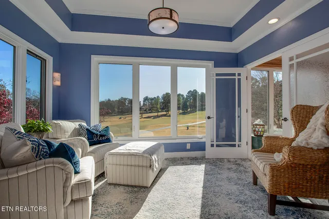 $825,000 | 130 Daleyuhski Way, Loudon, TN 37774