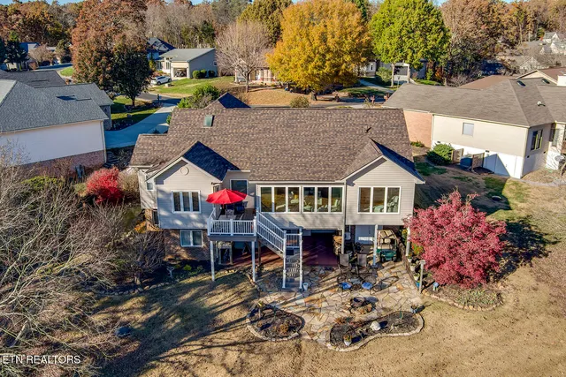 $825,000 | 130 Daleyuhski Way, Loudon, TN 37774