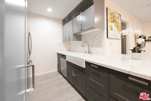 $698,800 | 4260 VÃa Arbolada, Unit 116, Los Angeles, CA 90042